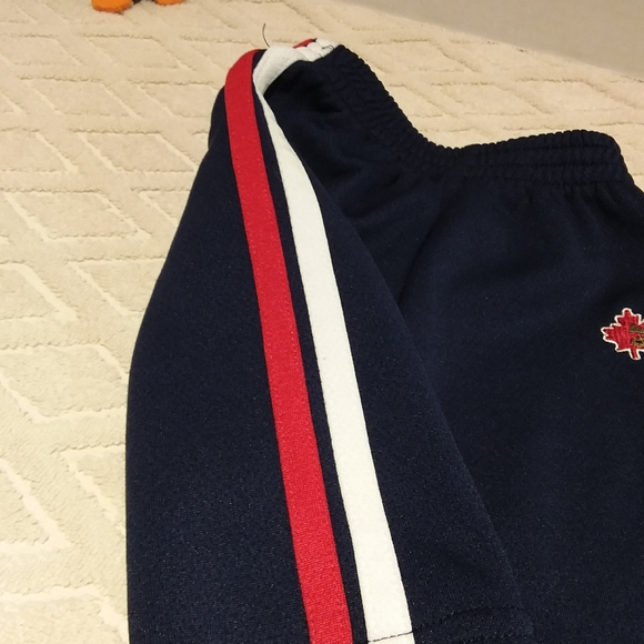 Please Mum adorable canadian track pants - Picture 2 of 6